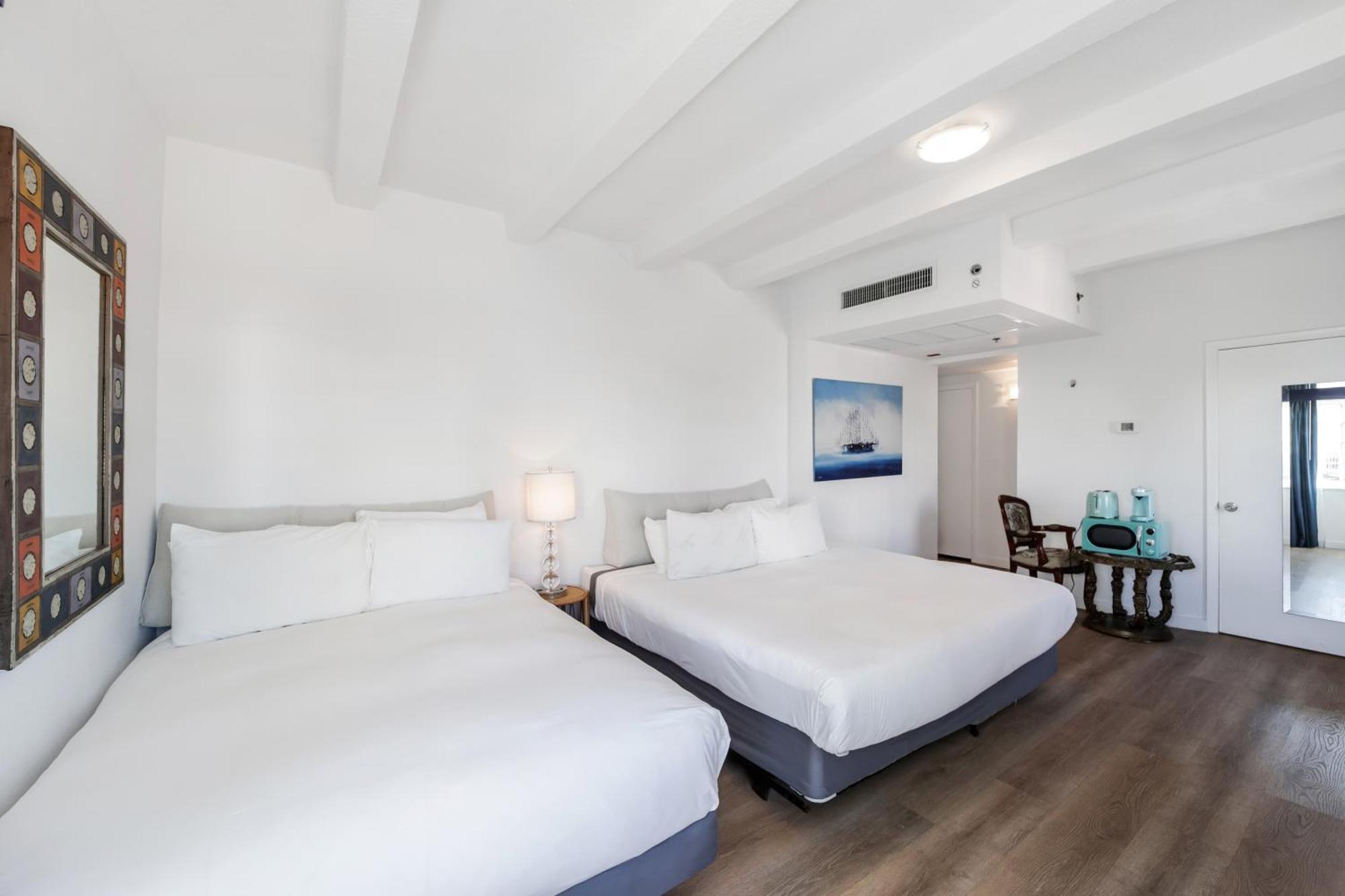 Ocean Spray Hotel Miami Beach Buitenkant foto