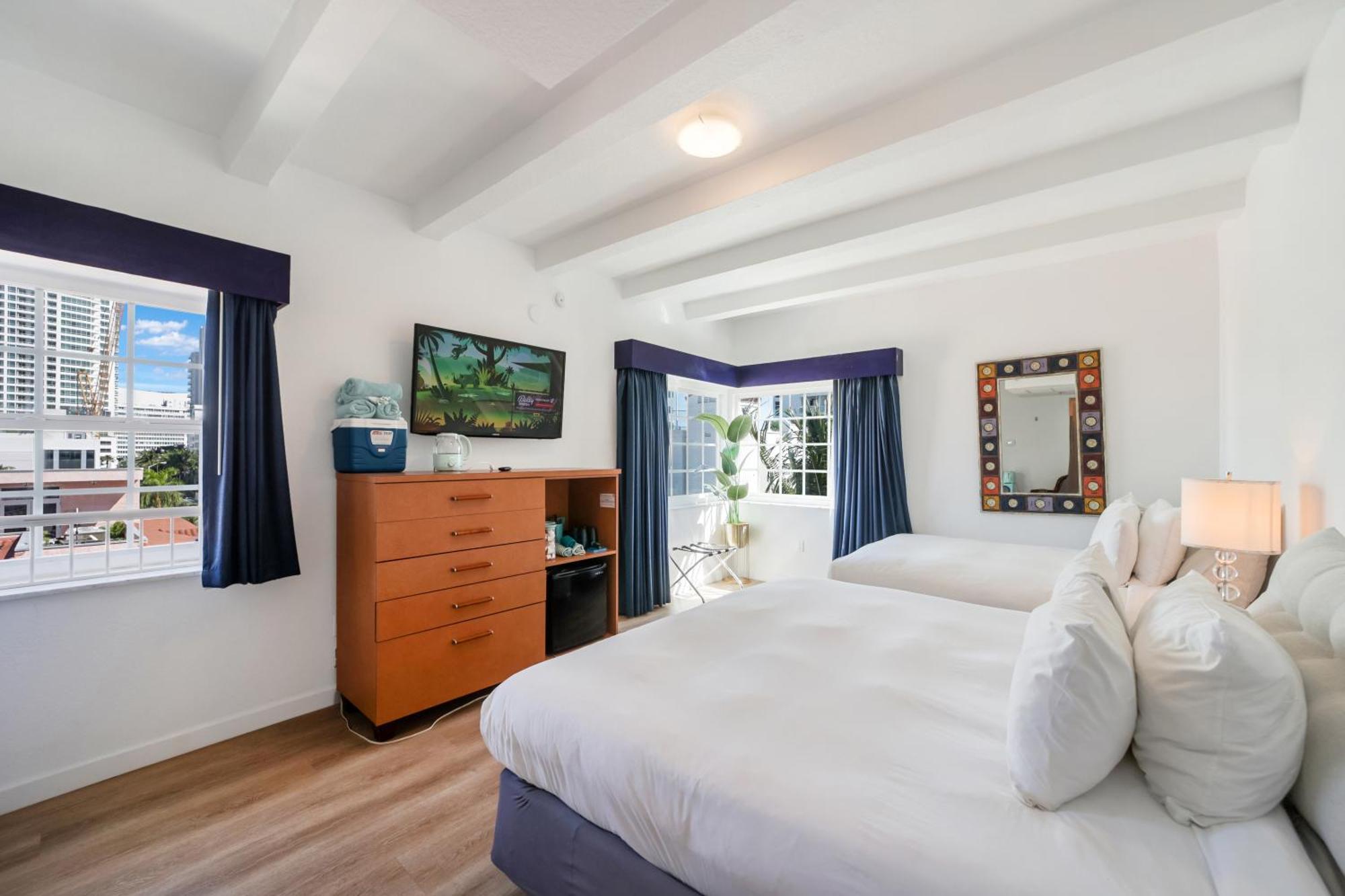 Ocean Spray Hotel Miami Beach Buitenkant foto