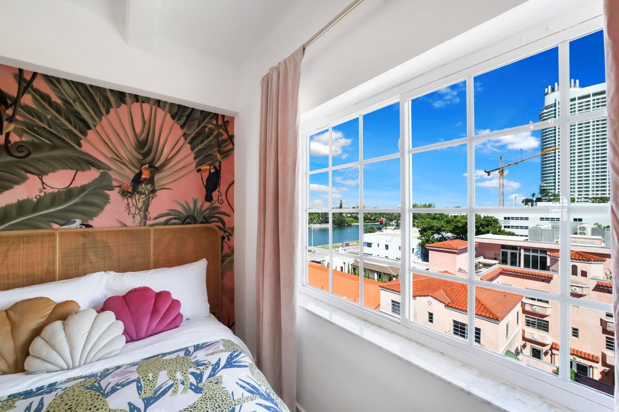 Ocean Spray Hotel Miami Beach Buitenkant foto