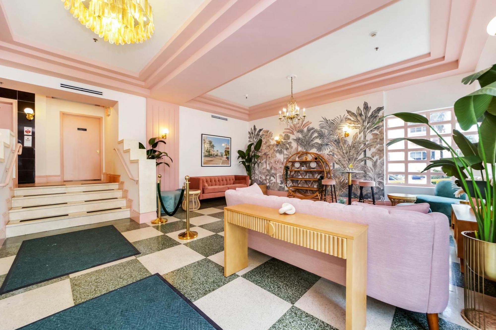 Ocean Spray Hotel Miami Beach Buitenkant foto